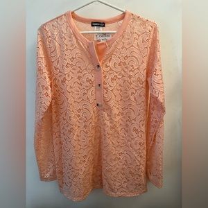 Heimish USA S Lace Top